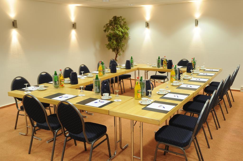 Cityclass Hotel Atrium Budget Leverkusen Instalações foto