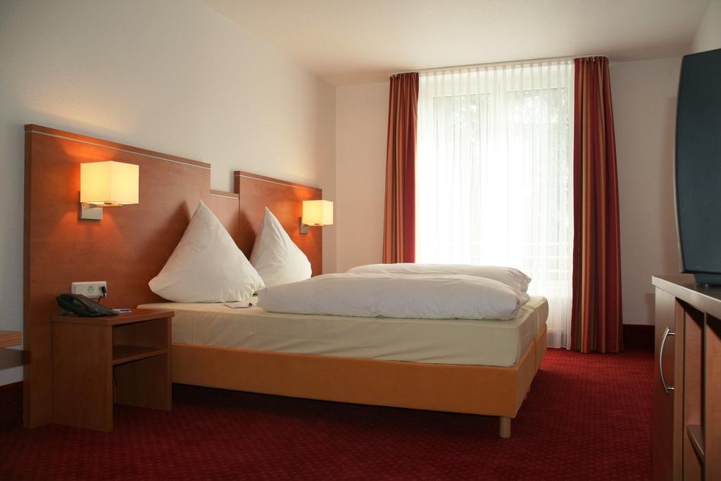 Cityclass Hotel Atrium Budget Leverkusen Quarto foto